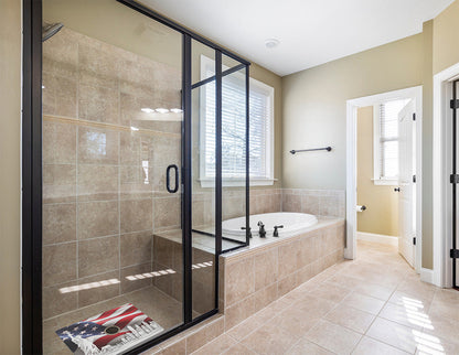 Shower Mat (w/ Drain Hole)